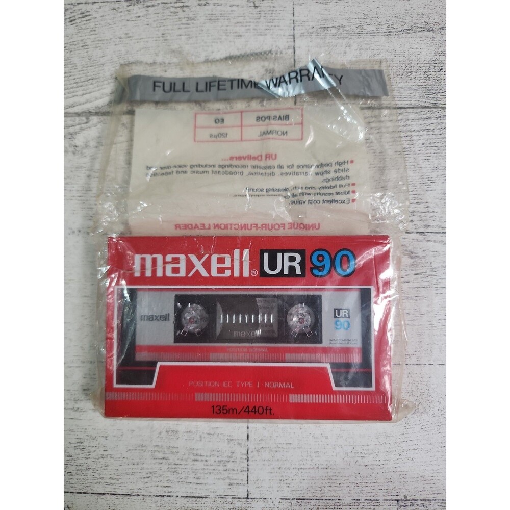 NEW Vintage Maxell UR 90 Audio Cassette For Recording 90 Minutes Normal Bias